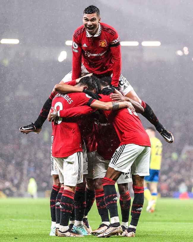 记者：巴黎有意河床17岁中场马斯坦托诺，已开始谈判.