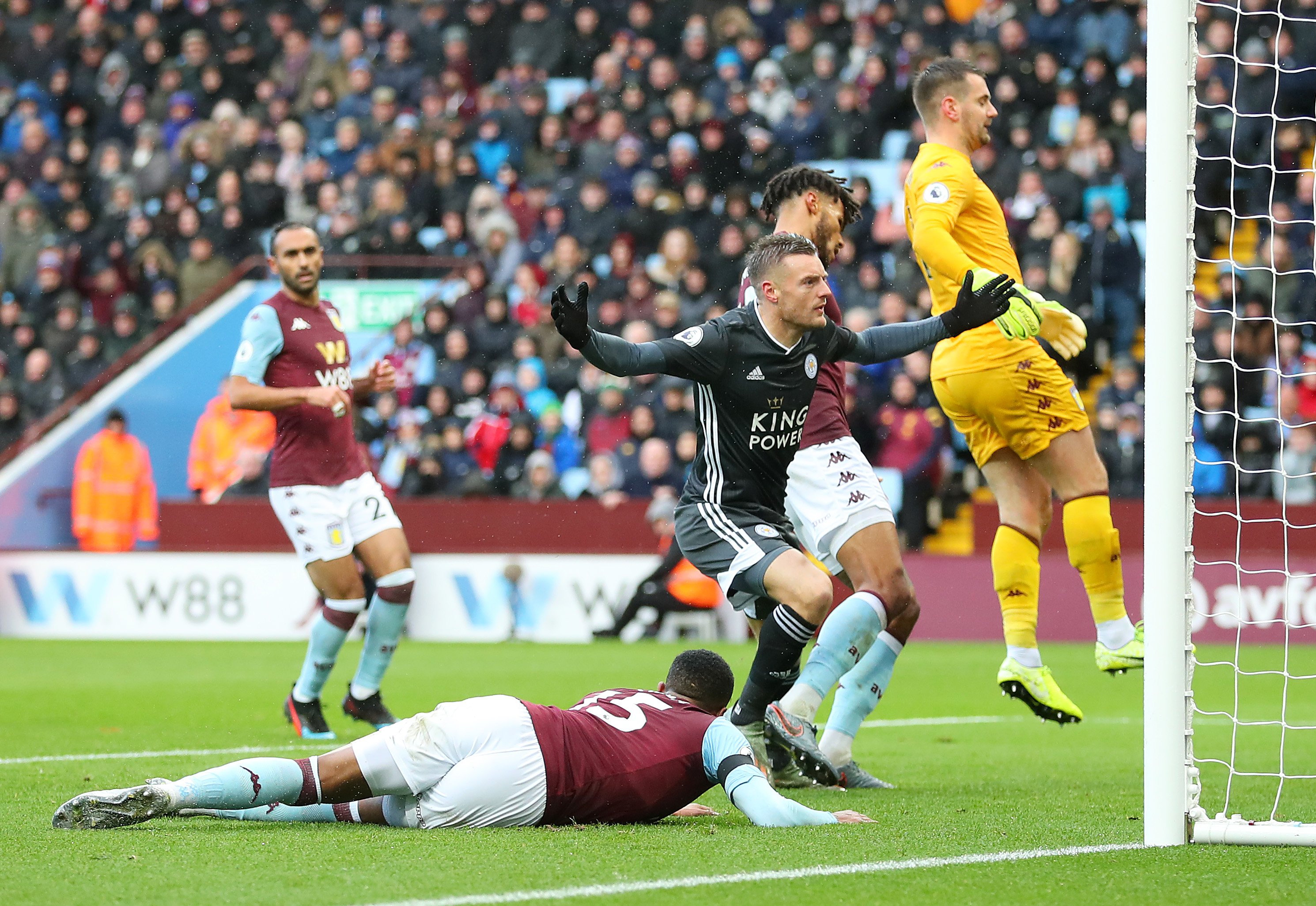 热刺双星转会引爆市场 赫罗纳迎新核心 比利亚雷亚尔再添锋线利器